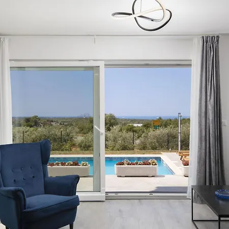 Euphoria Mit Pool- Sauna Und Whirlpool By Interhome